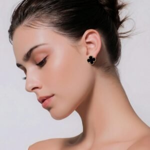 Clover Studs